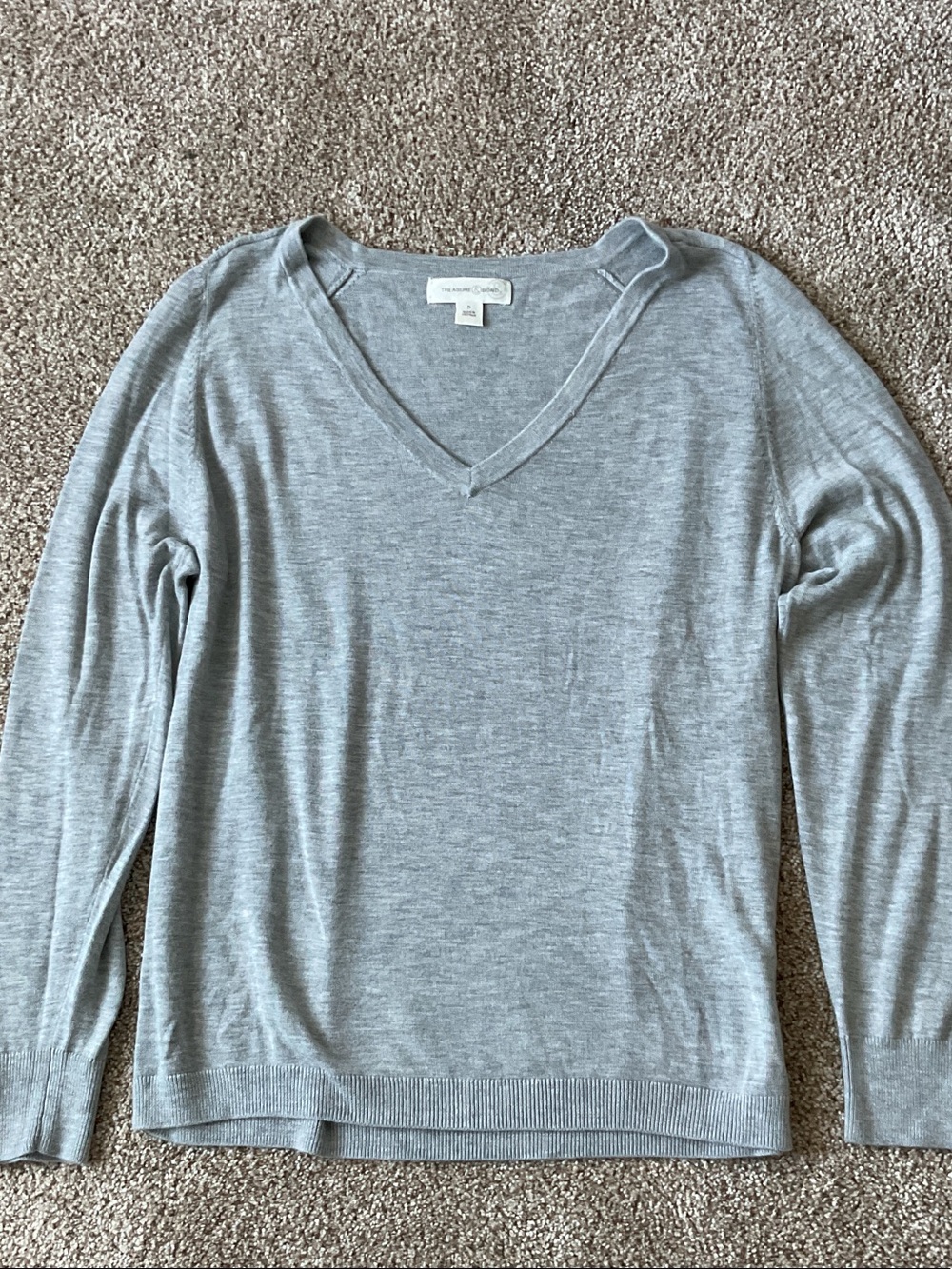 Treasure & Bond Relaxed V-Neck Sweater
